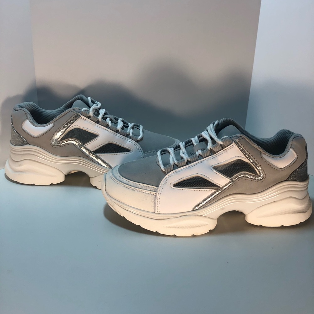 Zara Athletic